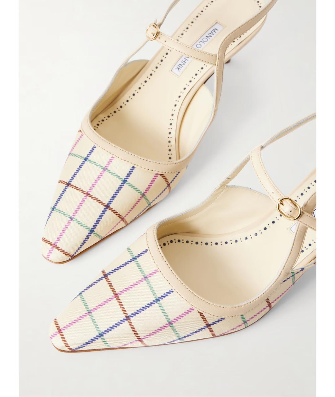 MANOLO BLAHNIK Бежевые текстильные лодочки на низком каблуке, фото 2