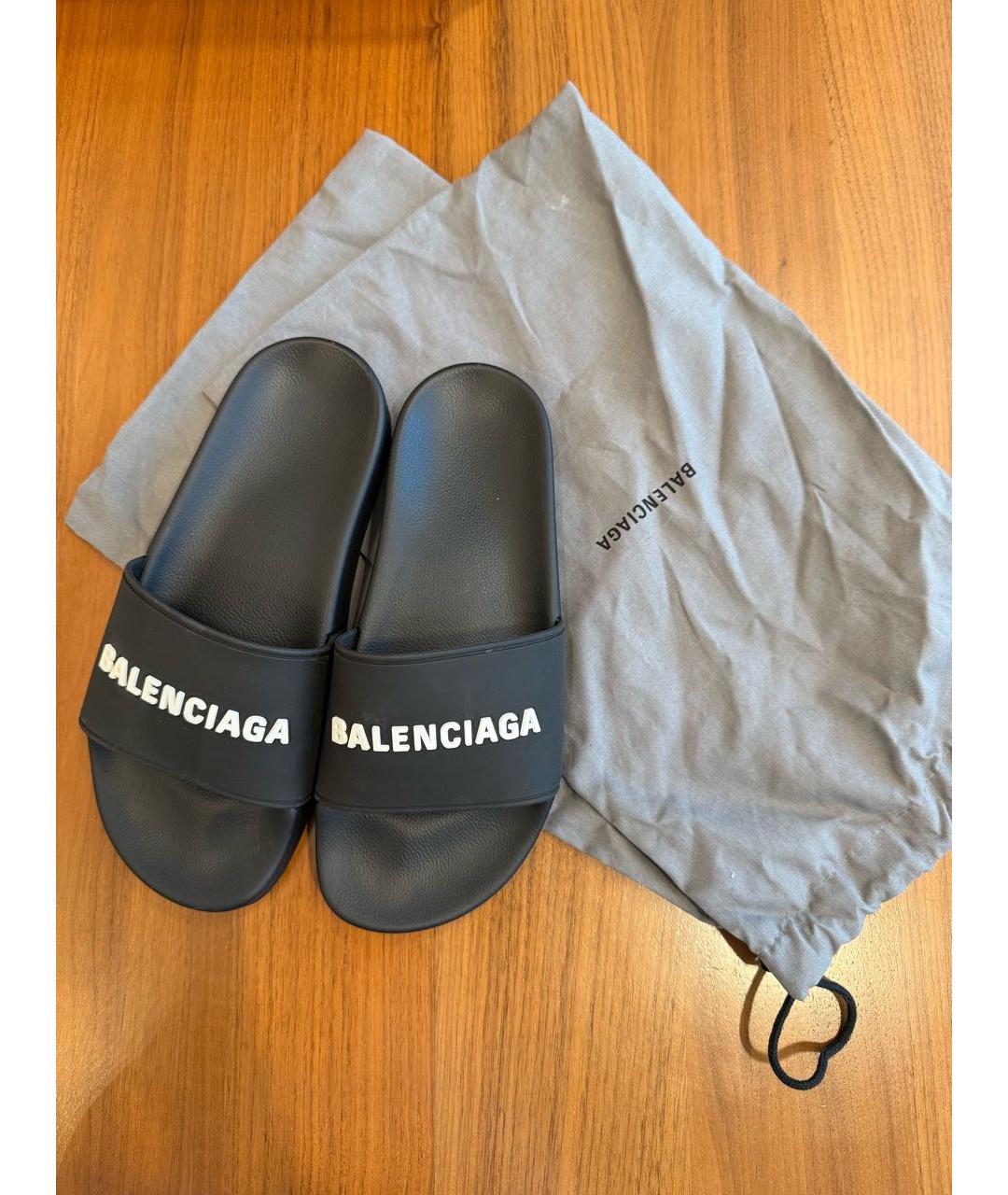 BALENCIAGA Черные резиновые шлепанцы, фото 2