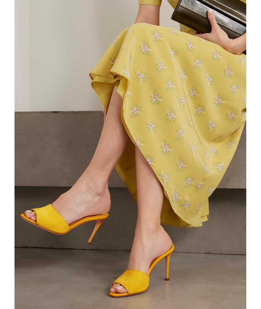 MANOLO BLAHNIK Желтые замшевые мюли, фото 2