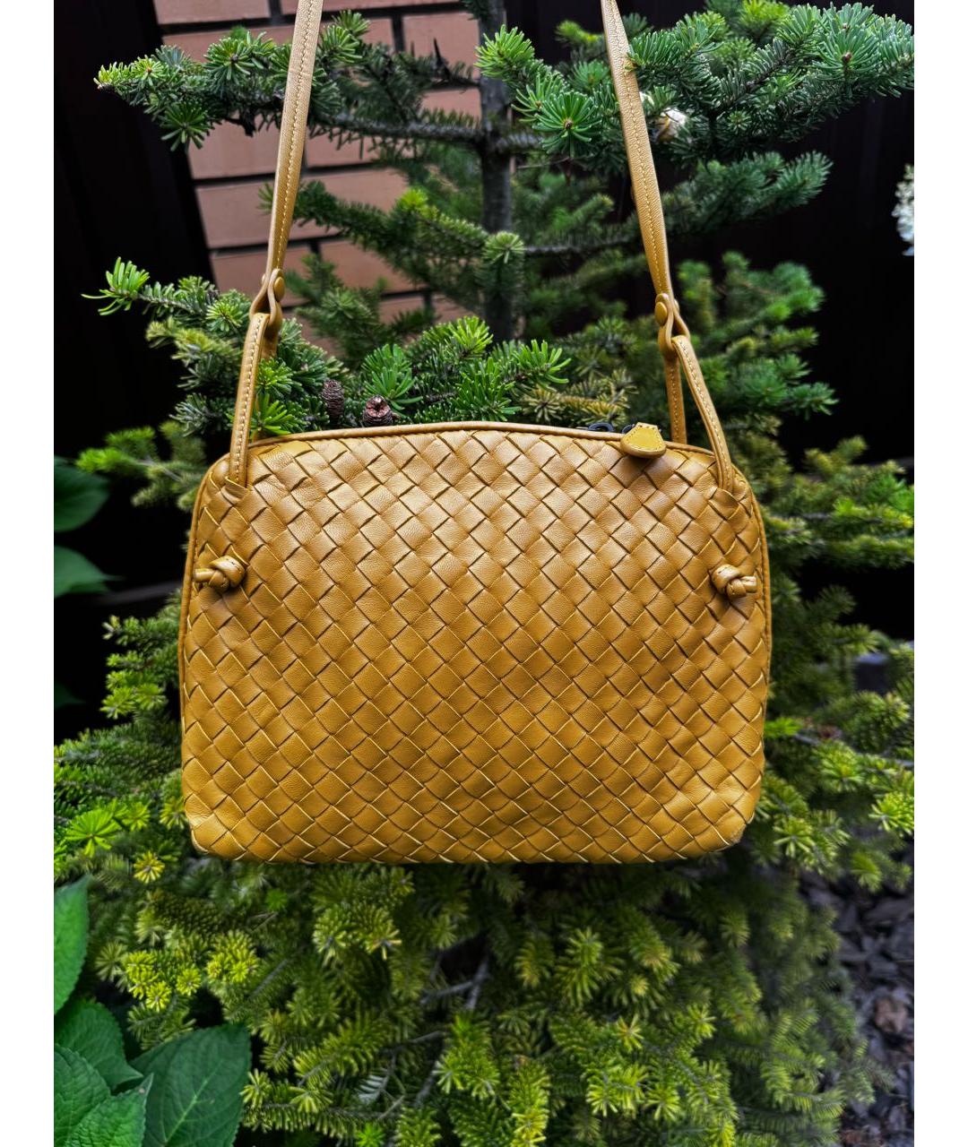 BOTTEGA VENETA Горчичная кожаная сумка через плечо, фото 5