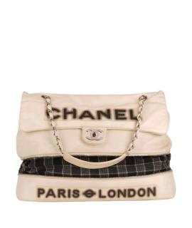 CHANEL Сумка через плечо