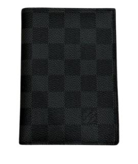 LOUIS VUITTON Кошелек