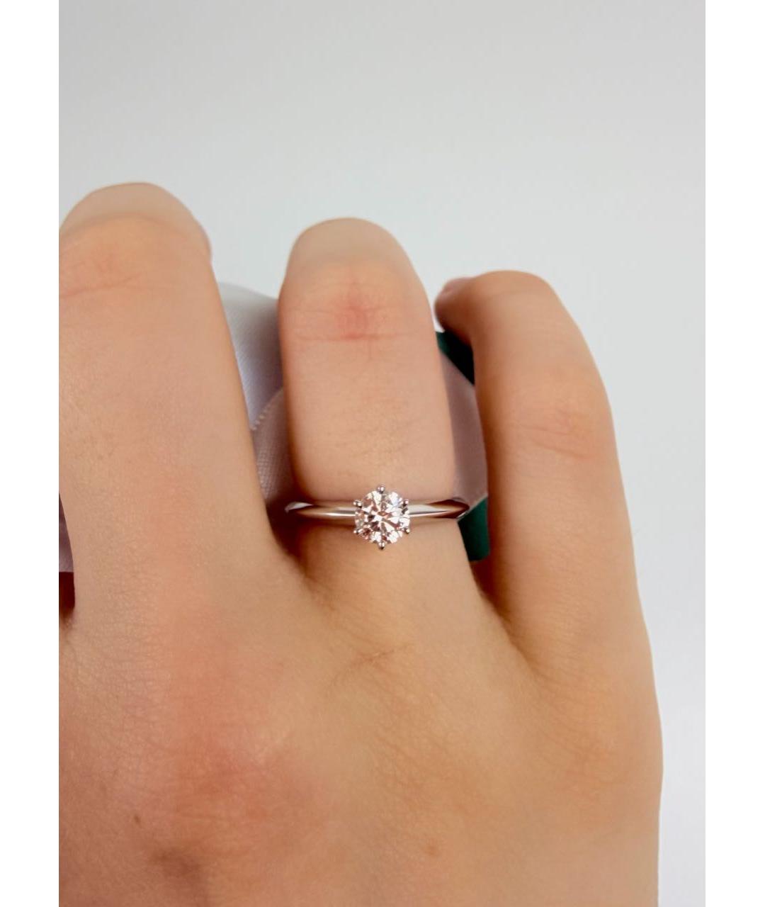 TIFFANY&CO Белое платиновое кольцо, фото 7