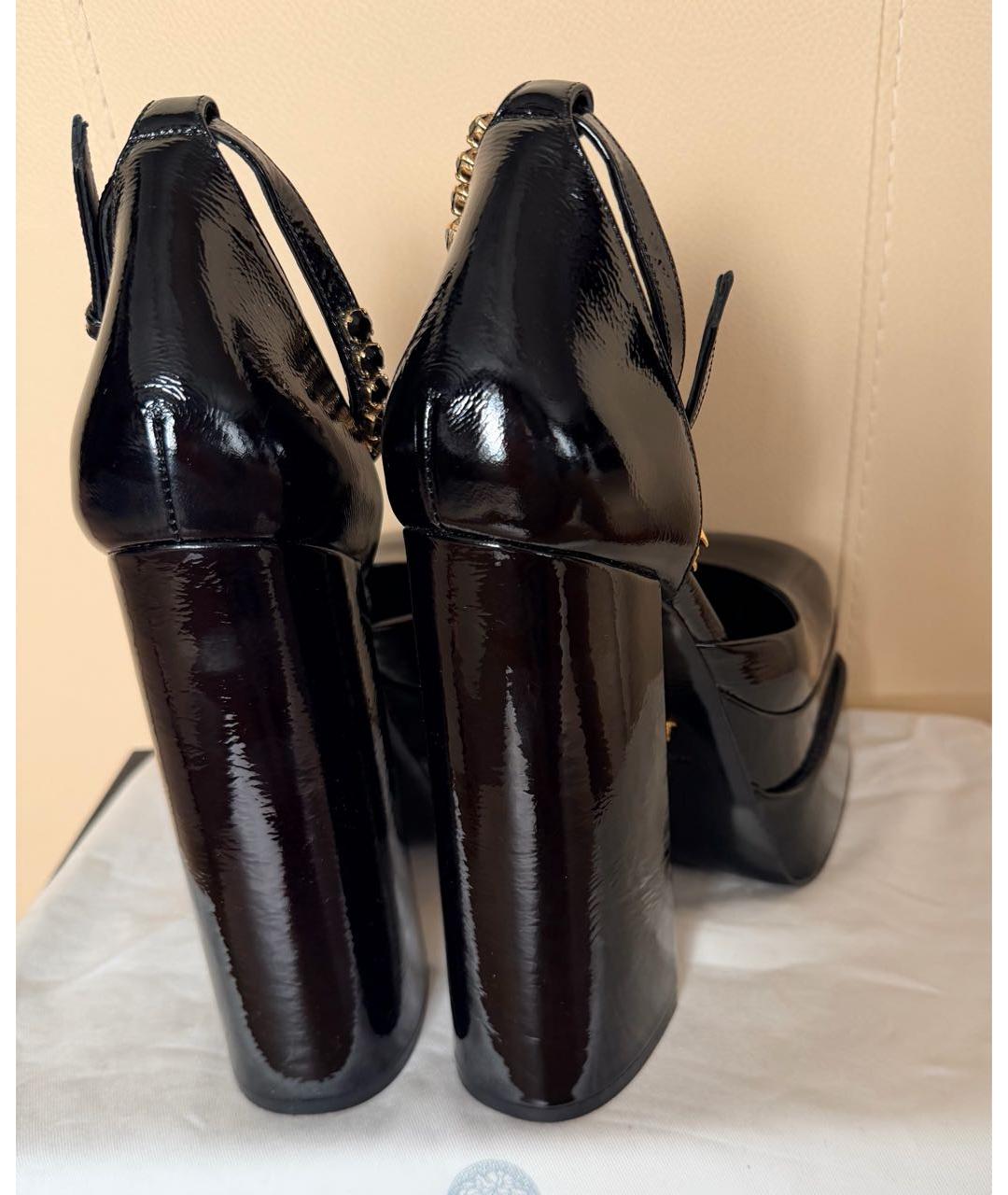 VERSACE Черные туфли из лакированной кожи, фото 4
