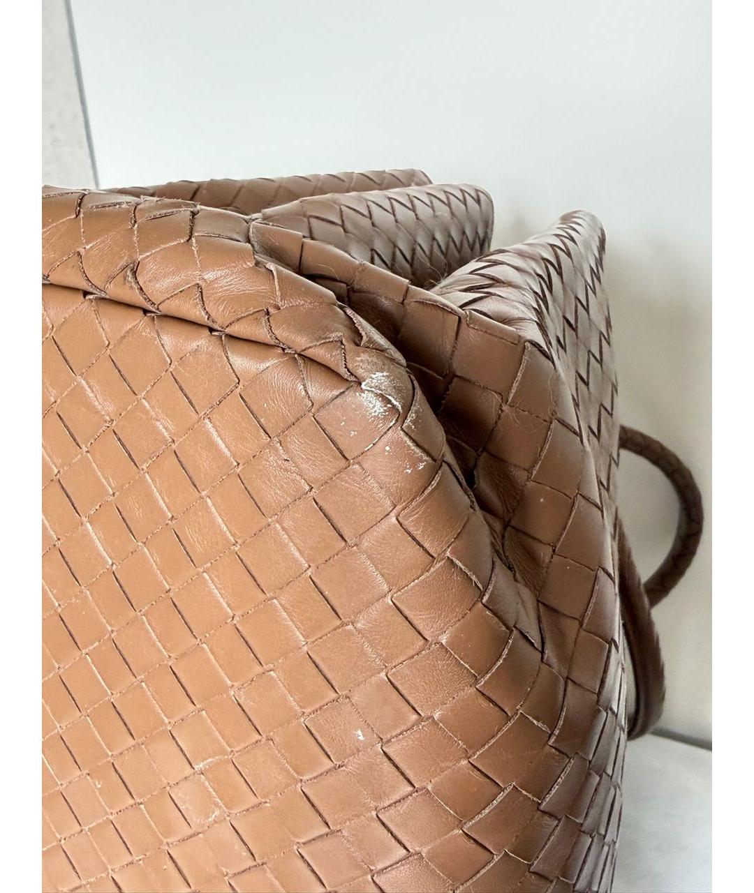BOTTEGA VENETA Бежевая кожаная сумка с короткими ручками, фото 5