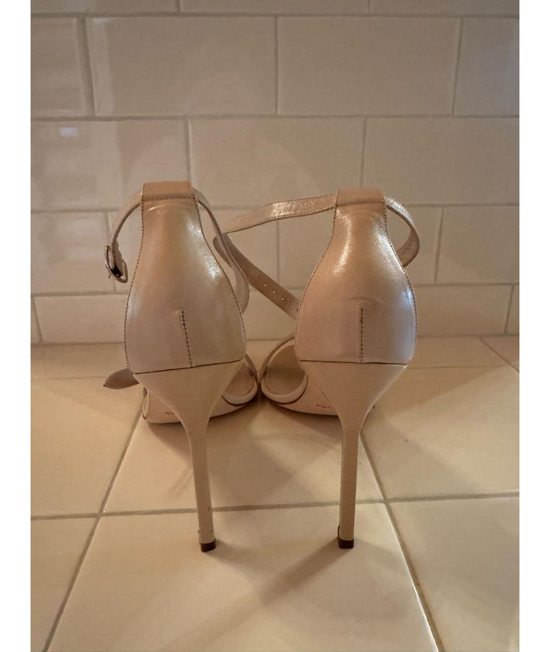 MANOLO BLAHNIK Бежевые кожаные босоножки, фото 4