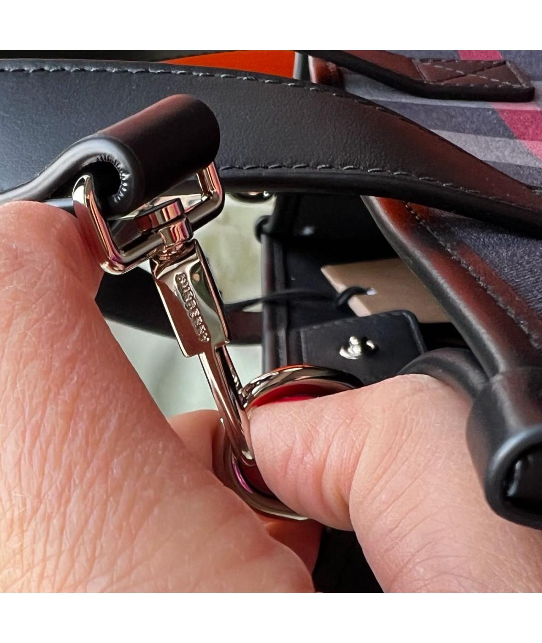 BURBERRY Темно-синяя кожаная сумка тоут, фото 7