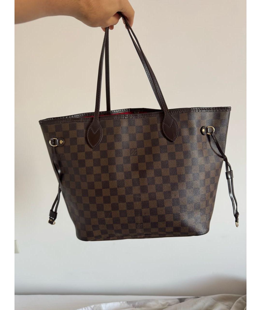 LOUIS VUITTON Сумка через плечо из лакированной кожи, фото 2