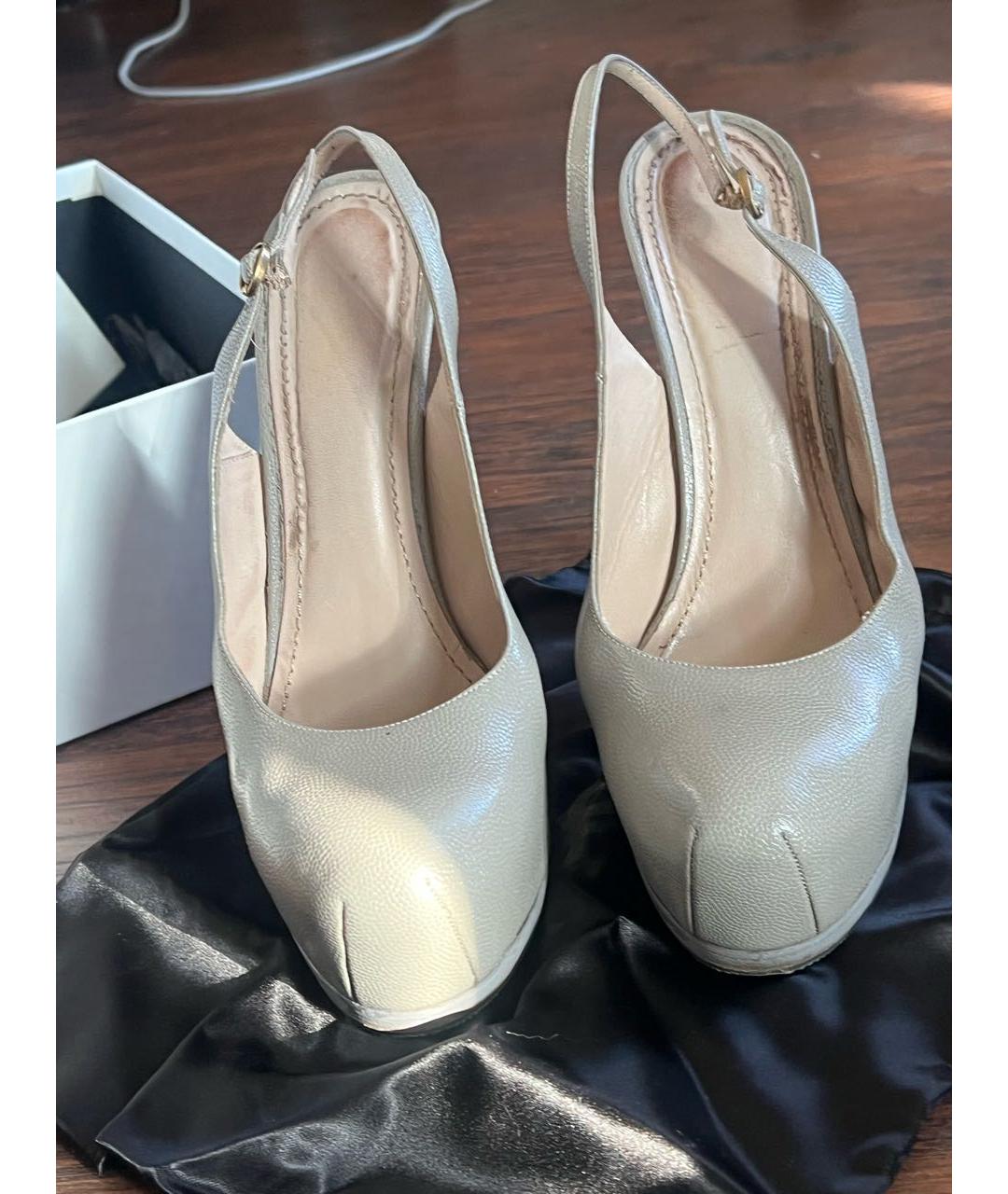 SAINT LAURENT Серые кожаные босоножки, фото 2