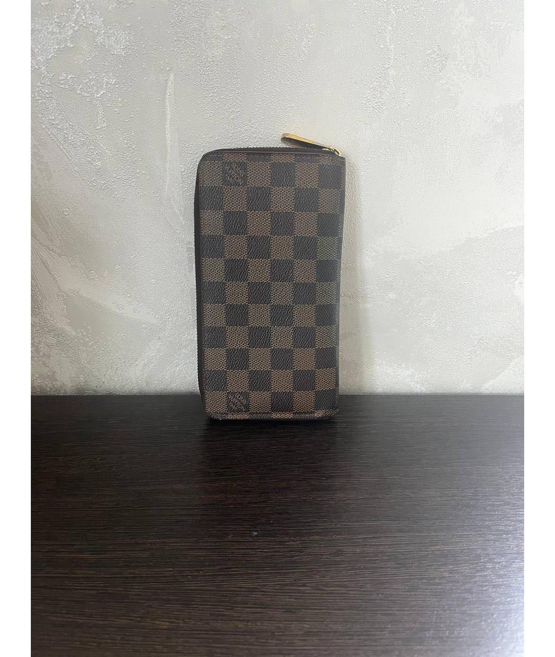 LOUIS VUITTON Коричневый кожаный кошелек, фото 2
