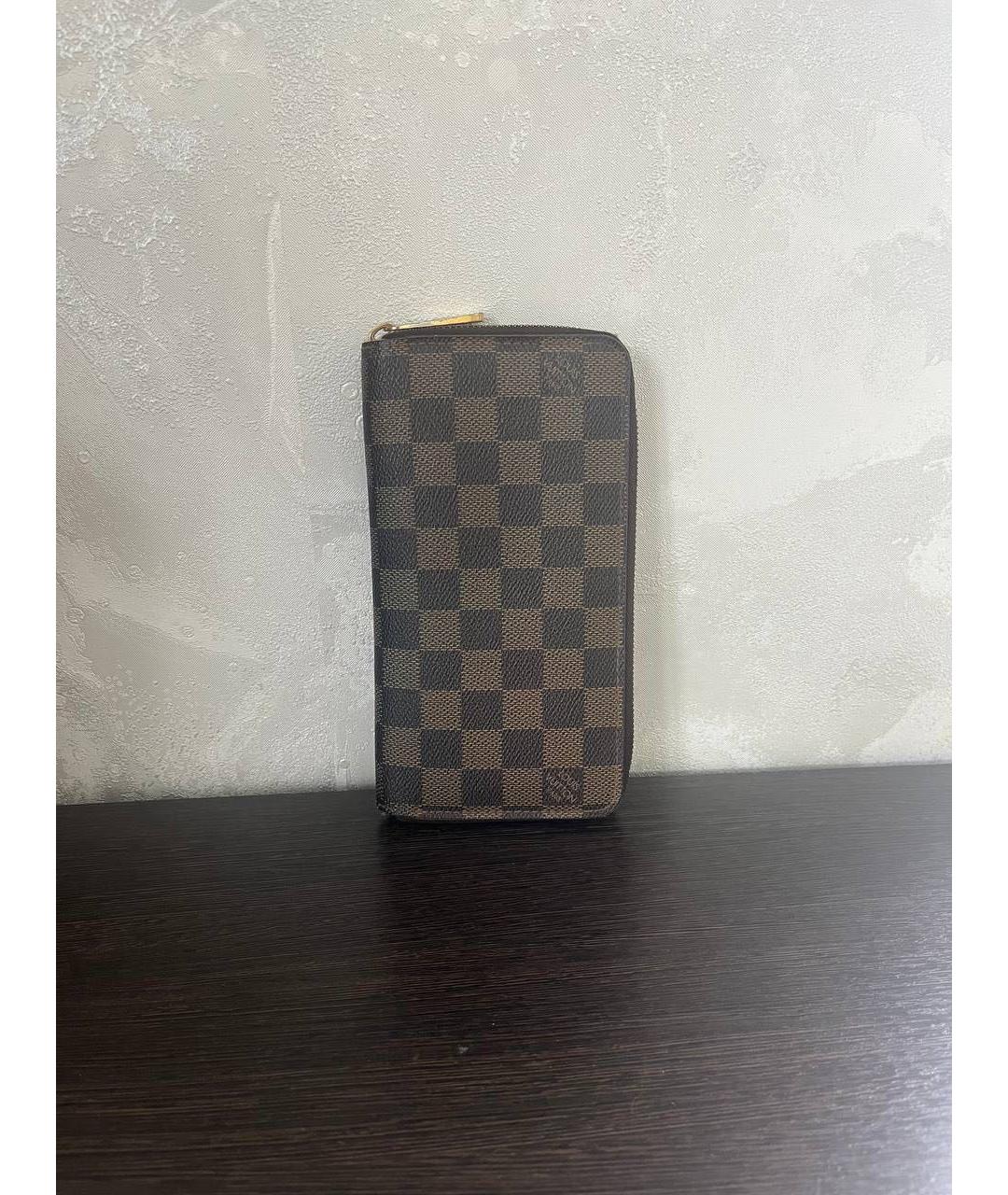 LOUIS VUITTON Коричневый кожаный кошелек, фото 6