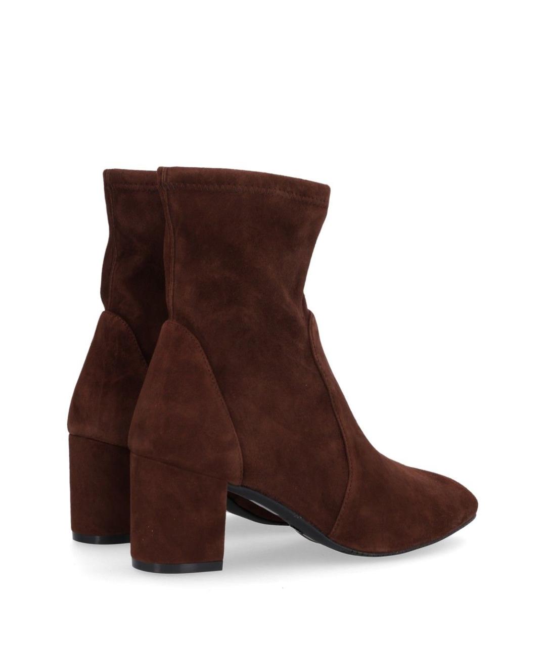 STUART WEITZMAN Коричневые замшевые ботильоны, фото 3
