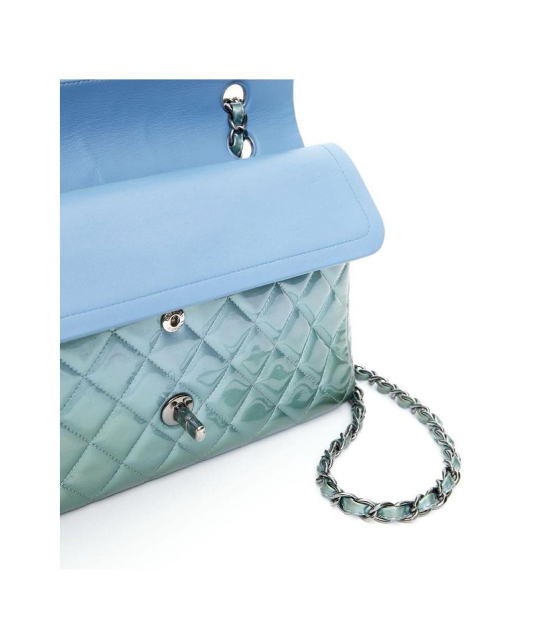 CHANEL Бирюзовая сумка через плечо из лакированной кожи, фото 6