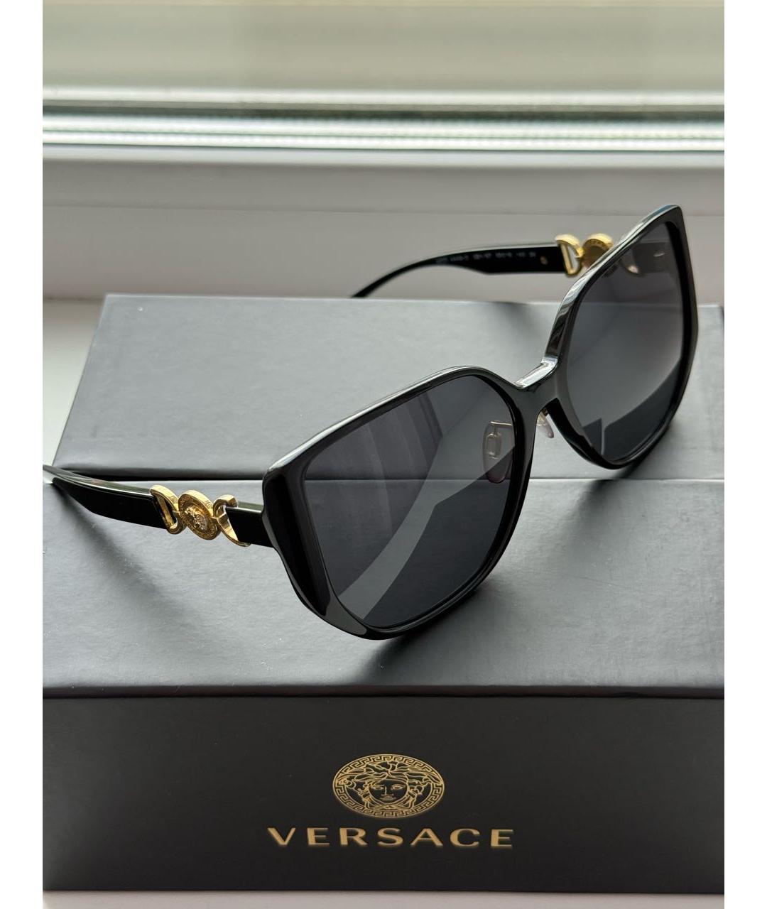 VERSACE Черные пластиковые солнцезащитные очки, фото 2
