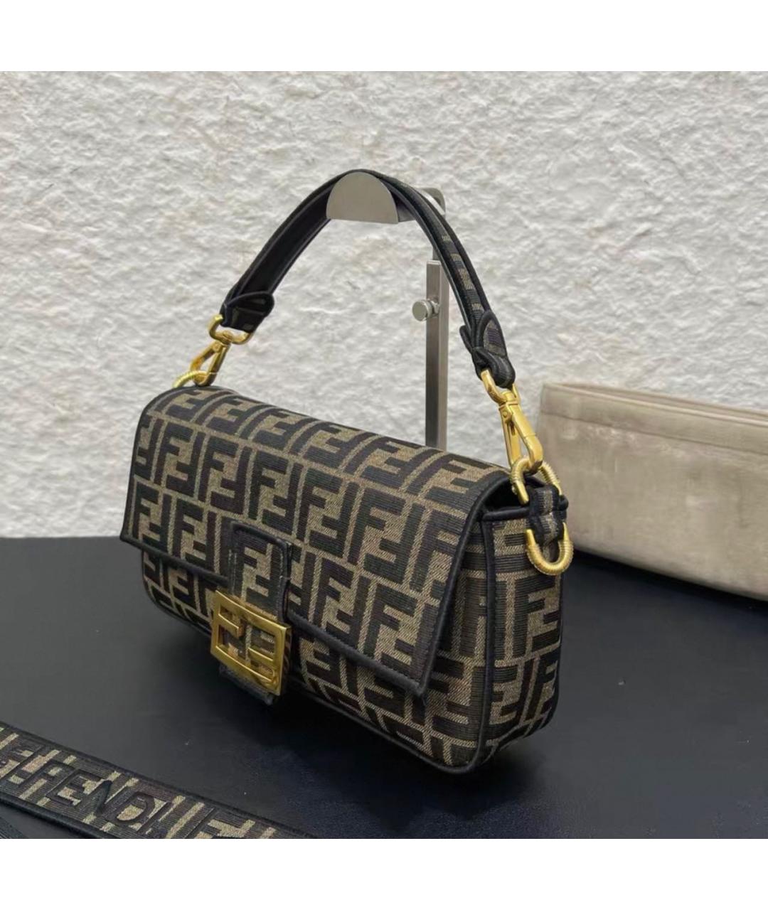 FENDI Коричневая тканевая сумка через плечо, фото 4