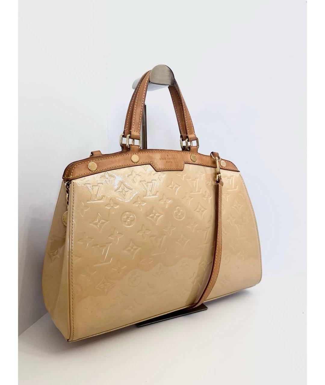 LOUIS VUITTON Бежевая сумка тоут из лакированной кожи, фото 2