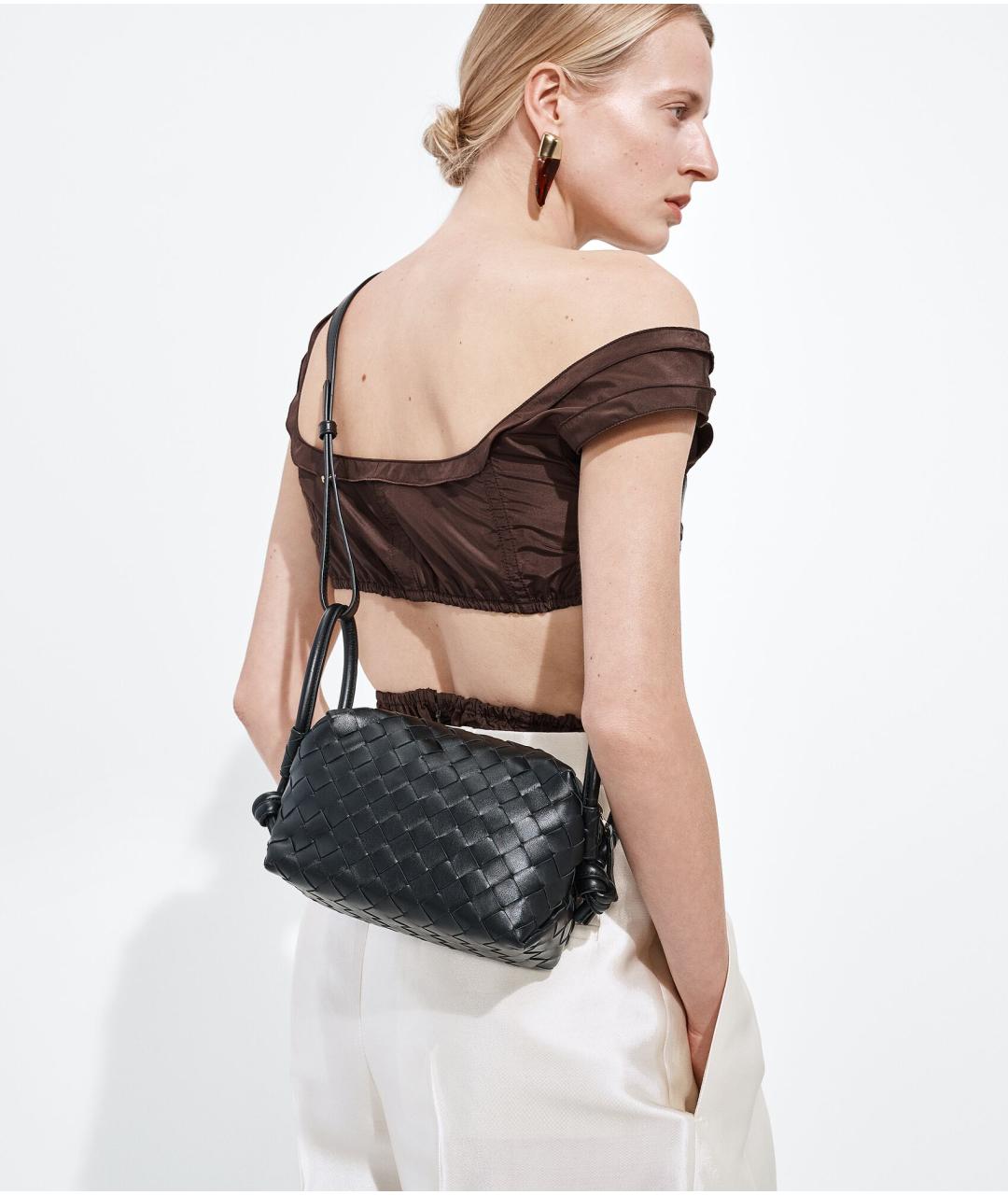 BOTTEGA VENETA Черная кожаная сумка с короткими ручками, фото 2