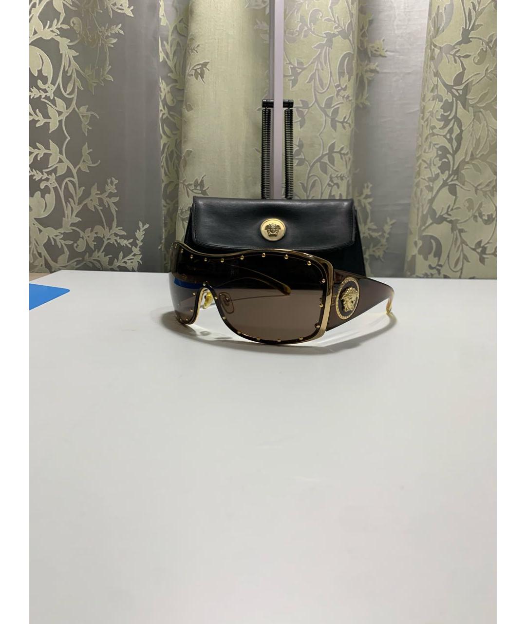 VERSACE Коричневые пластиковые солнцезащитные очки, фото 8