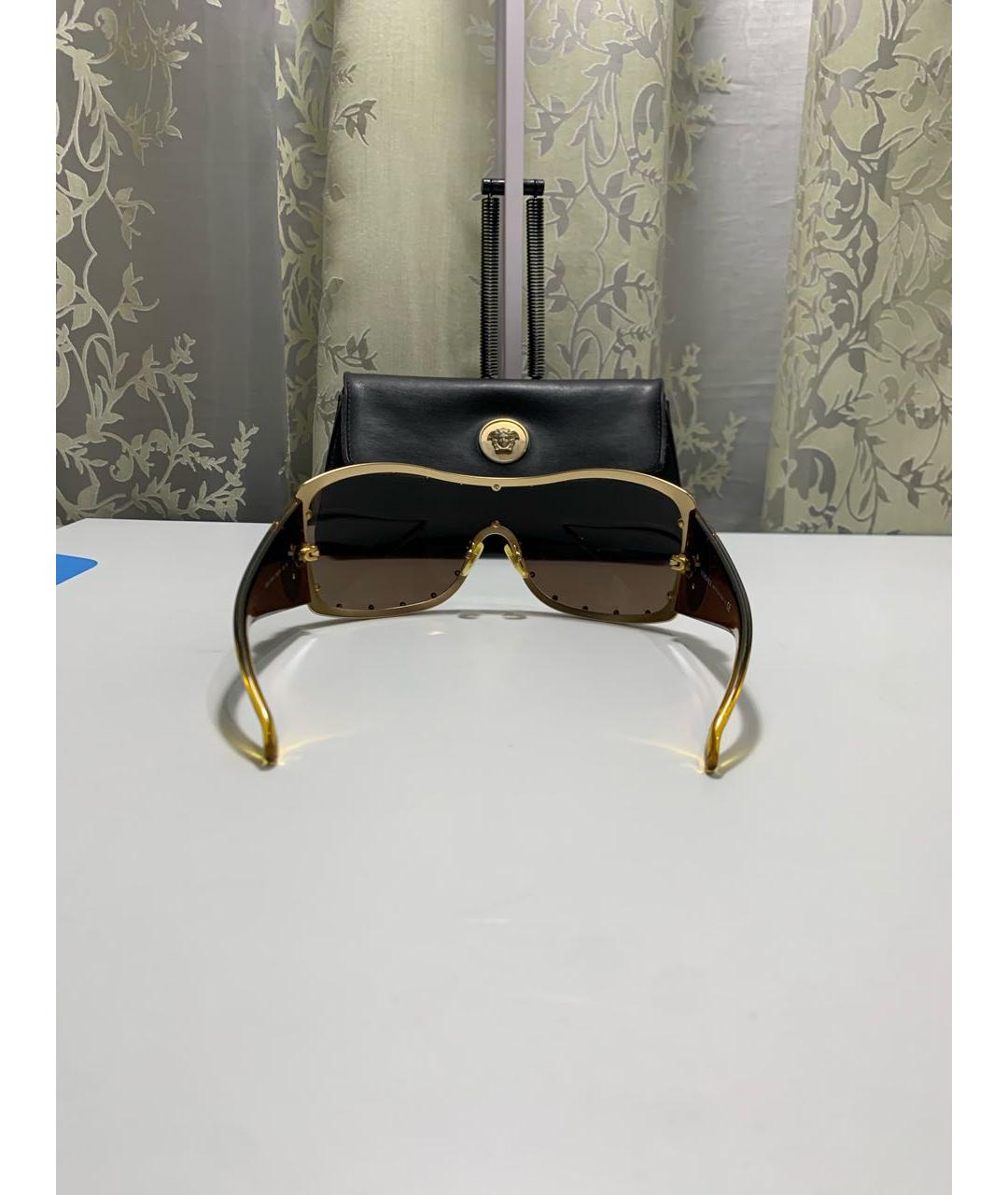VERSACE Коричневые пластиковые солнцезащитные очки, фото 3