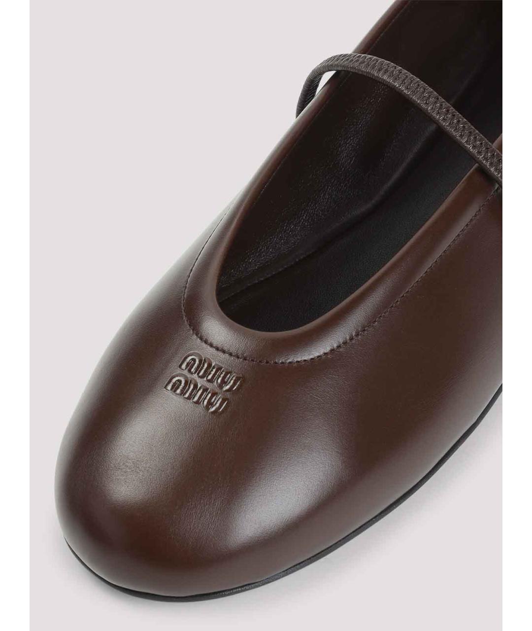 MIU MIU Коричневые кожаные балетки, фото 4