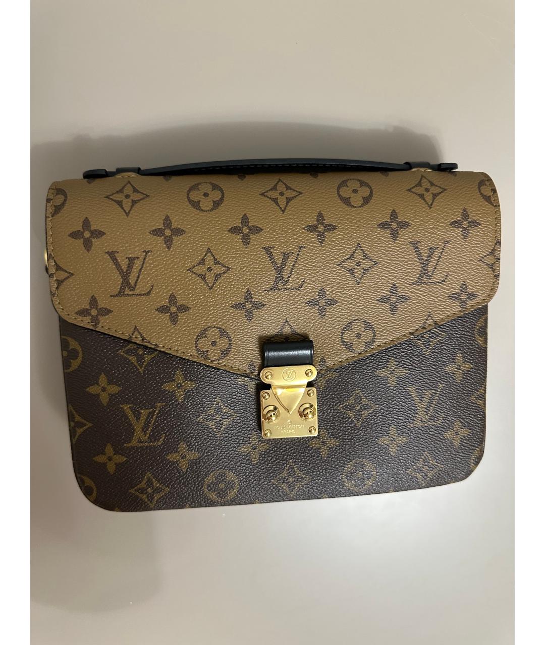 LOUIS VUITTON Коричневая сумка через плечо из канвы, фото 8