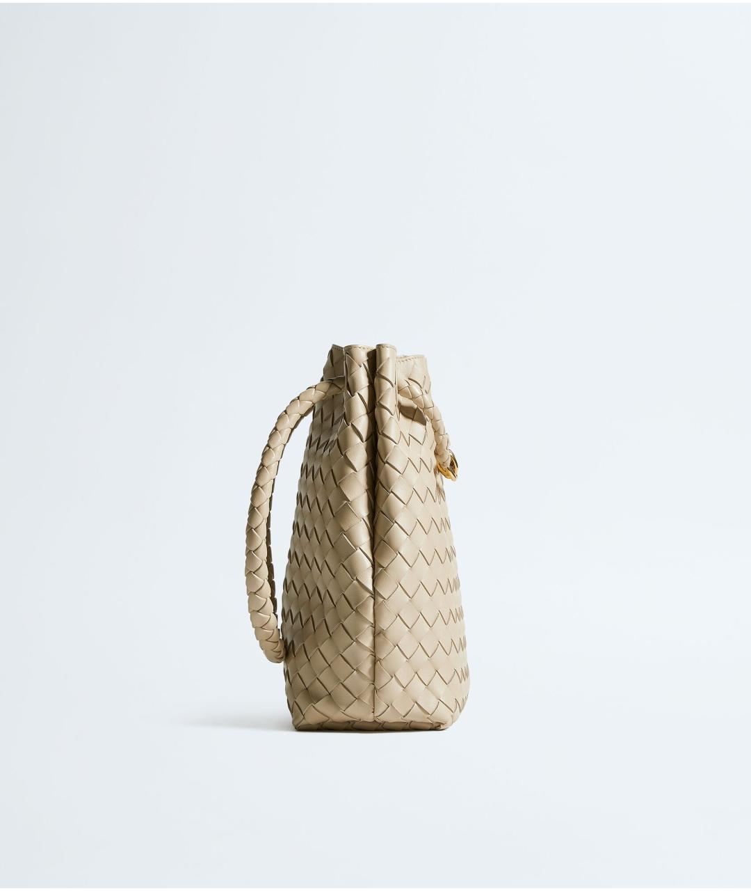 BOTTEGA VENETA Бежевая кожаная сумка с короткими ручками, фото 3