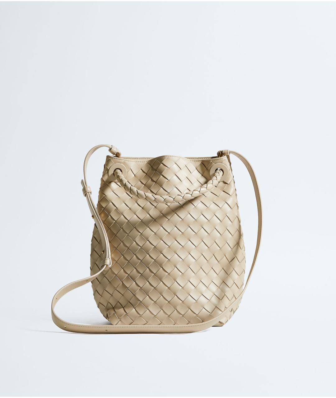 BOTTEGA VENETA Бежевая кожаная сумка с короткими ручками, фото 4