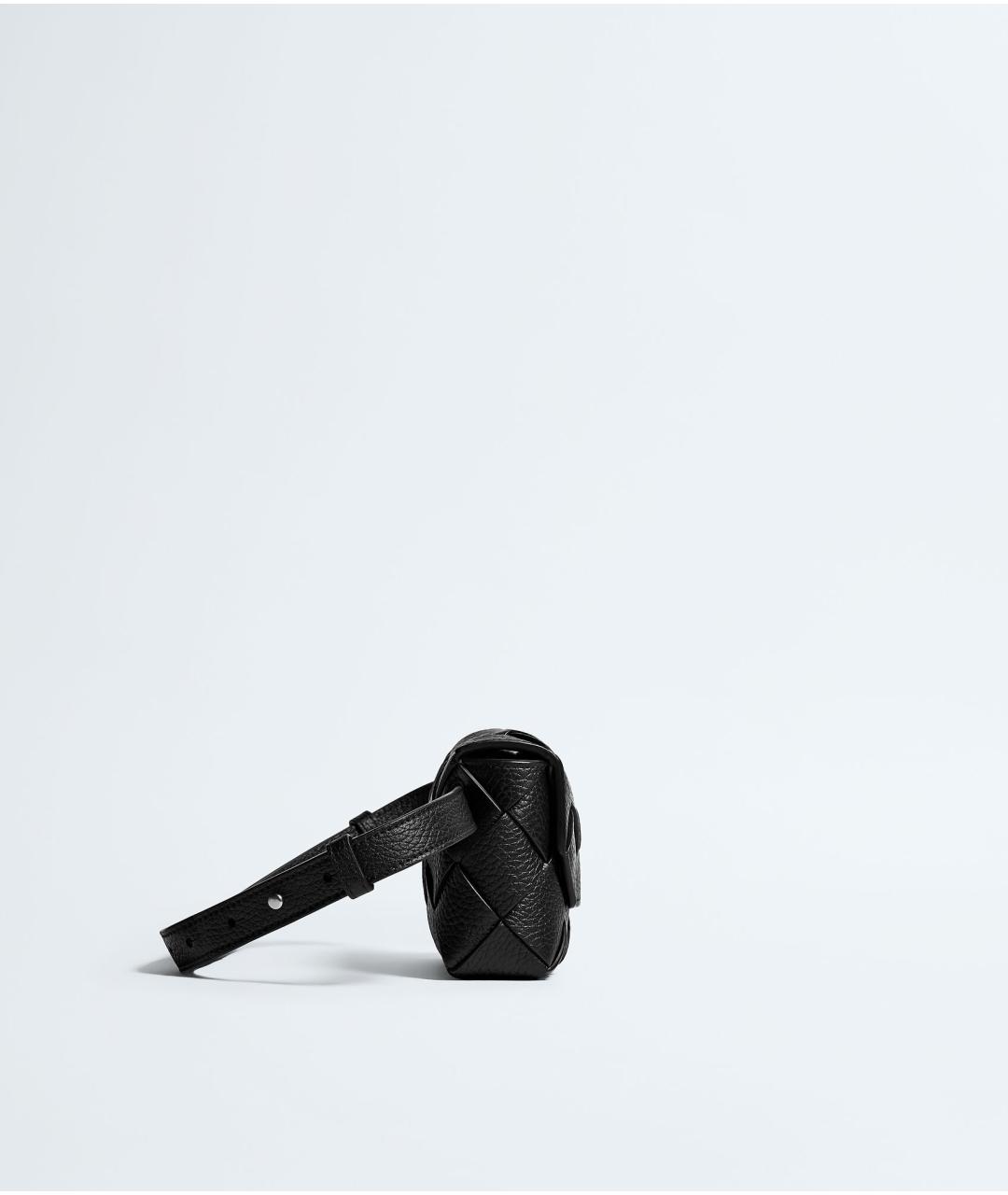 BOTTEGA VENETA Черная кожаная поясная сумка, фото 4