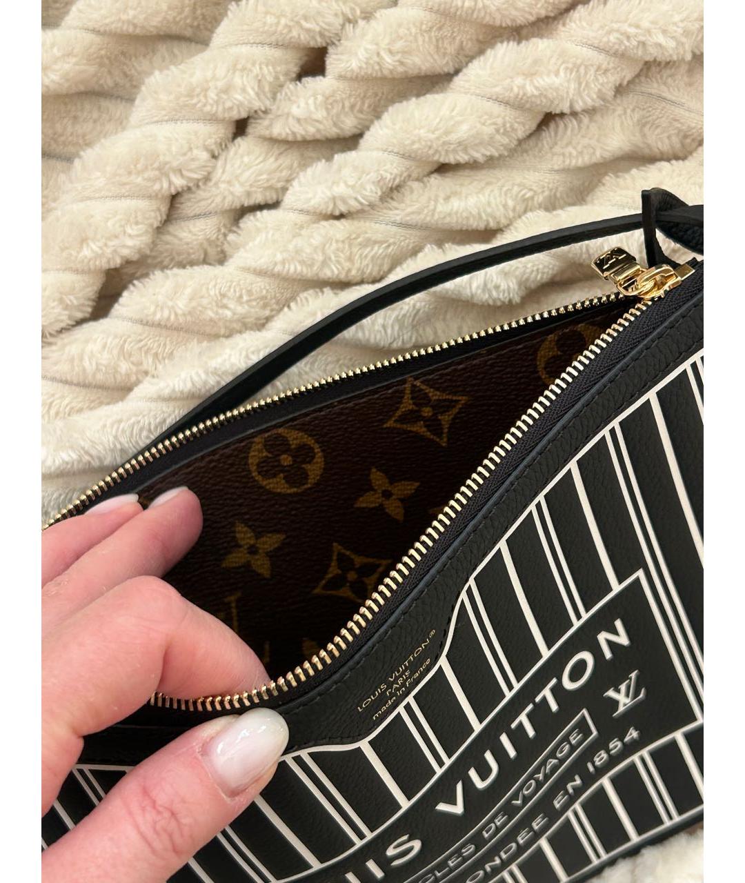 LOUIS VUITTON Черная кожаная сумка с короткими ручками, фото 4