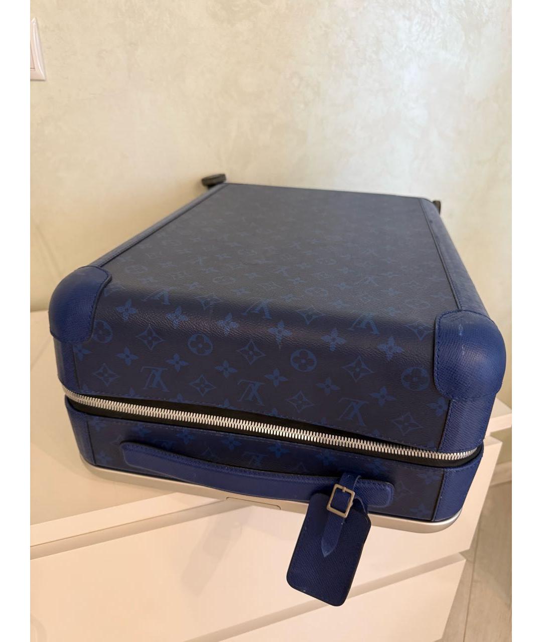 LOUIS VUITTON Синий чемодан из канвы, фото 3