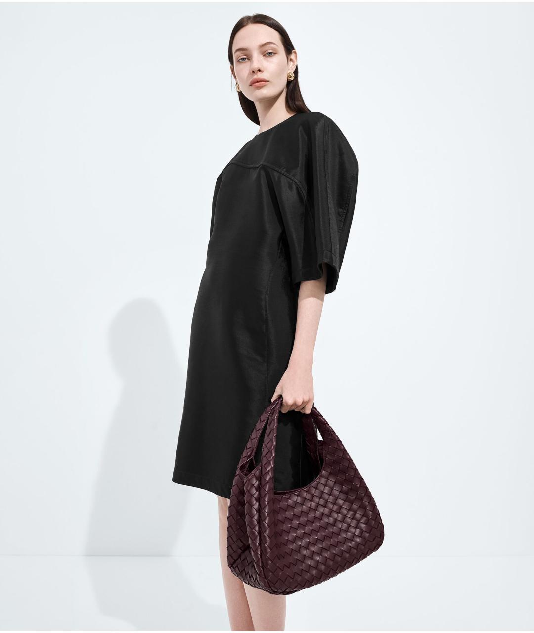 BOTTEGA VENETA Бордовая кожаная сумка тоут, фото 2
