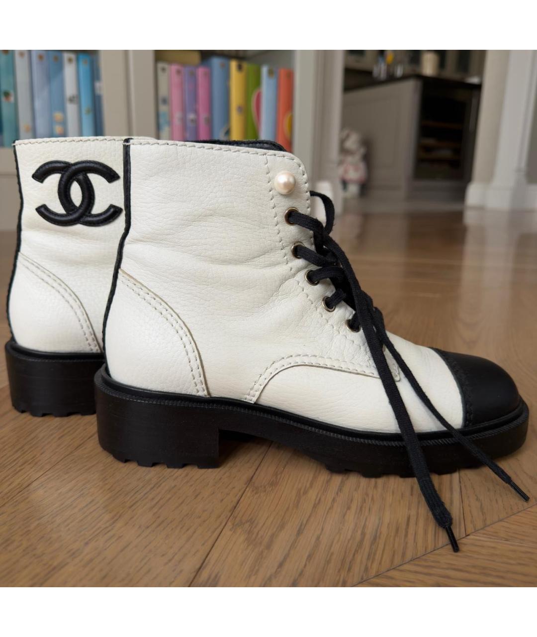 CHANEL Белые кожаные ботинки, фото 8