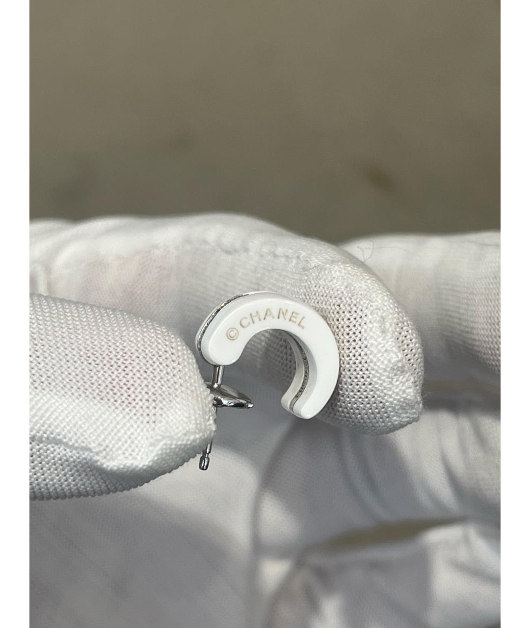 CHANEL Белые серьги из белого золота, фото 3