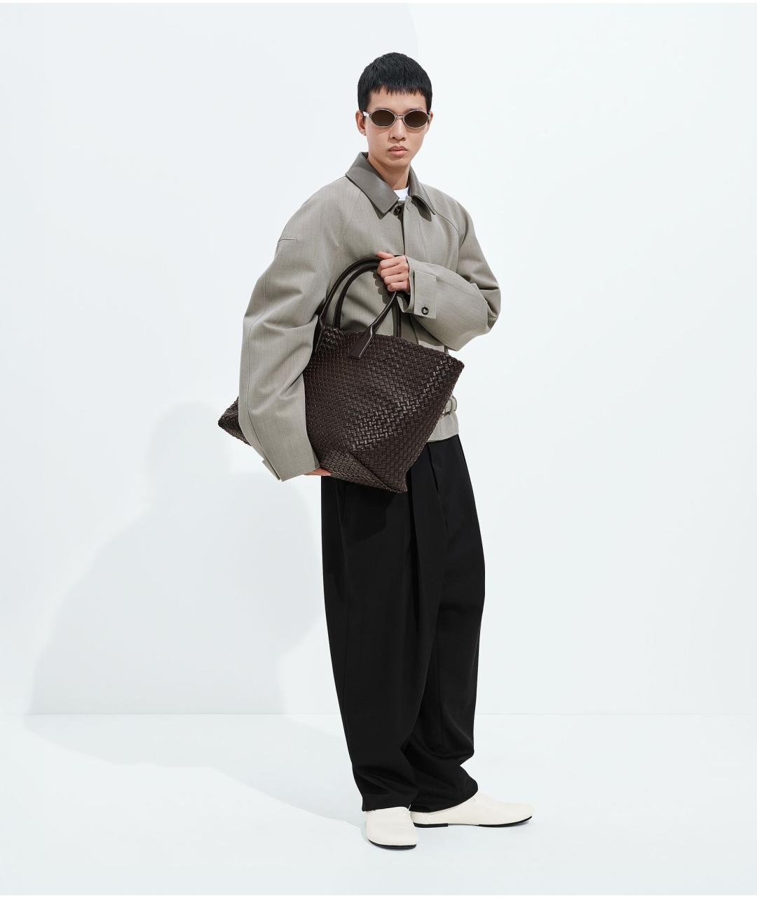 BOTTEGA VENETA Коричневая кожаная сумка тоут, фото 2
