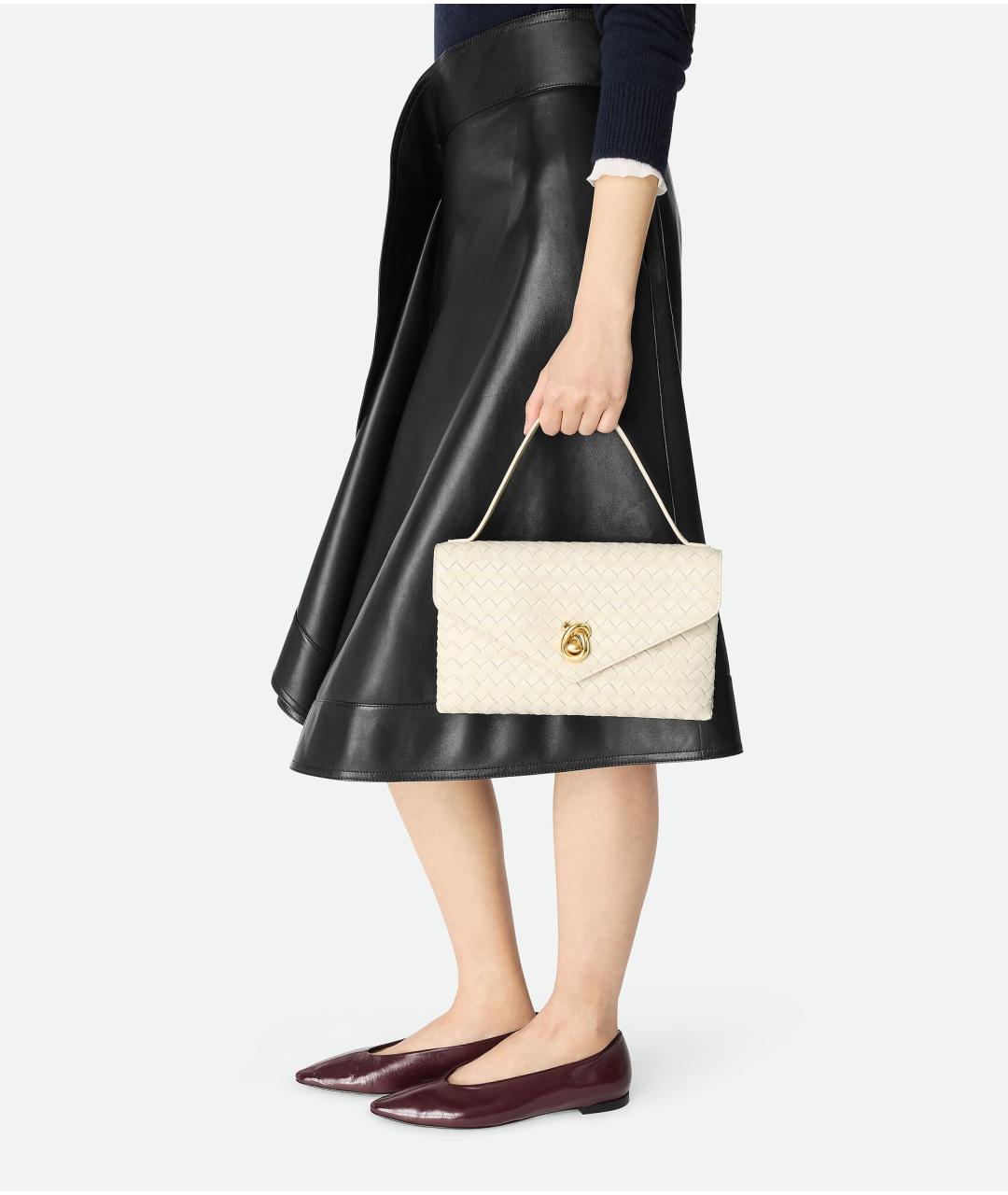 BOTTEGA VENETA Белая кожаная сумка с короткими ручками, фото 6