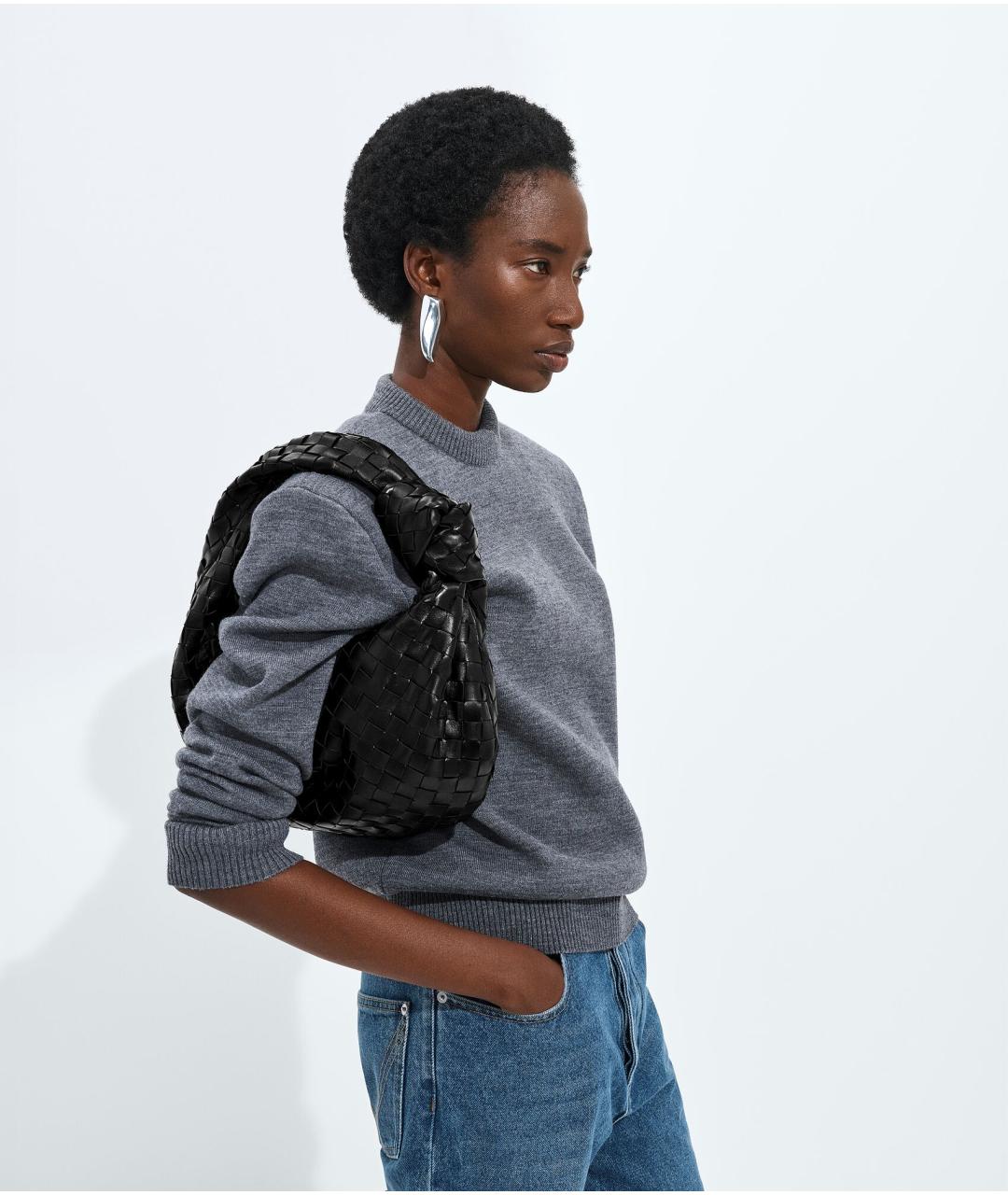 BOTTEGA VENETA Черная кожаная сумка с короткими ручками, фото 2