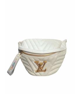 LOUIS VUITTON Поясная сумка
