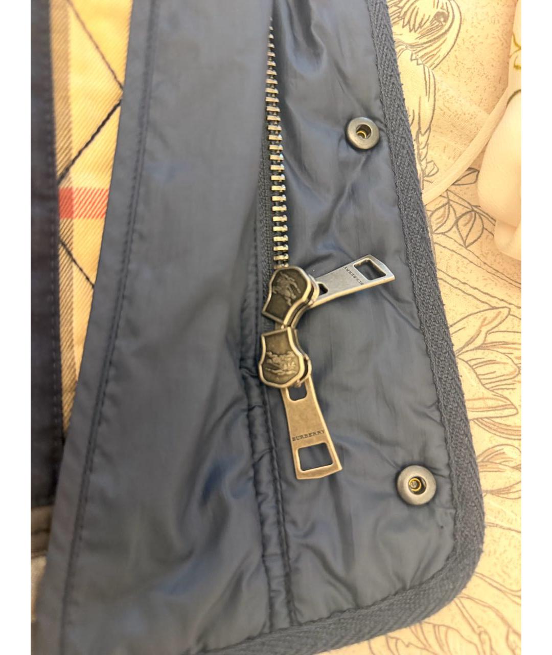 BURBERRY Темно-синяя полиэстеровая куртка, фото 6