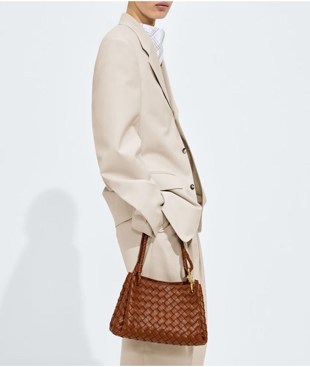 BOTTEGA VENETA Коричневая кожаная сумка с короткими ручками, фото 2