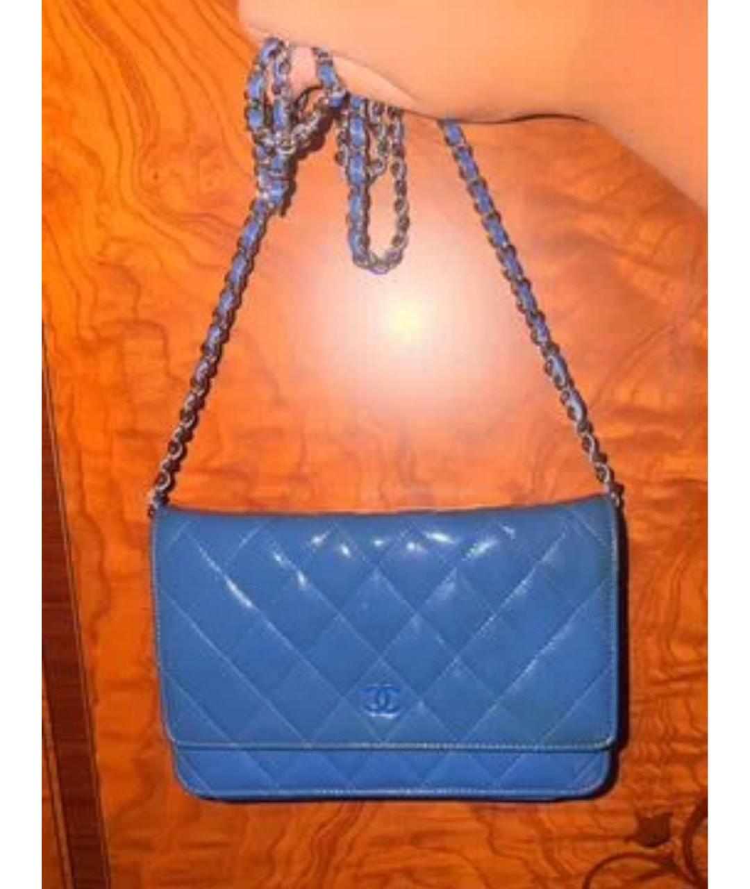 CHANEL Темно-синяя сумка через плечо из лакированной кожи, фото 8