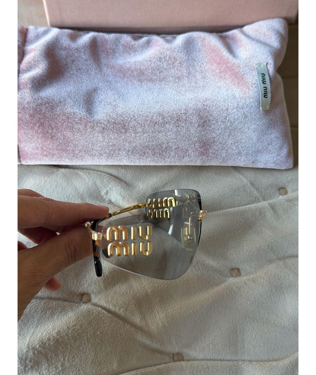 MIU MIU Серые солнцезащитные очки, фото 3