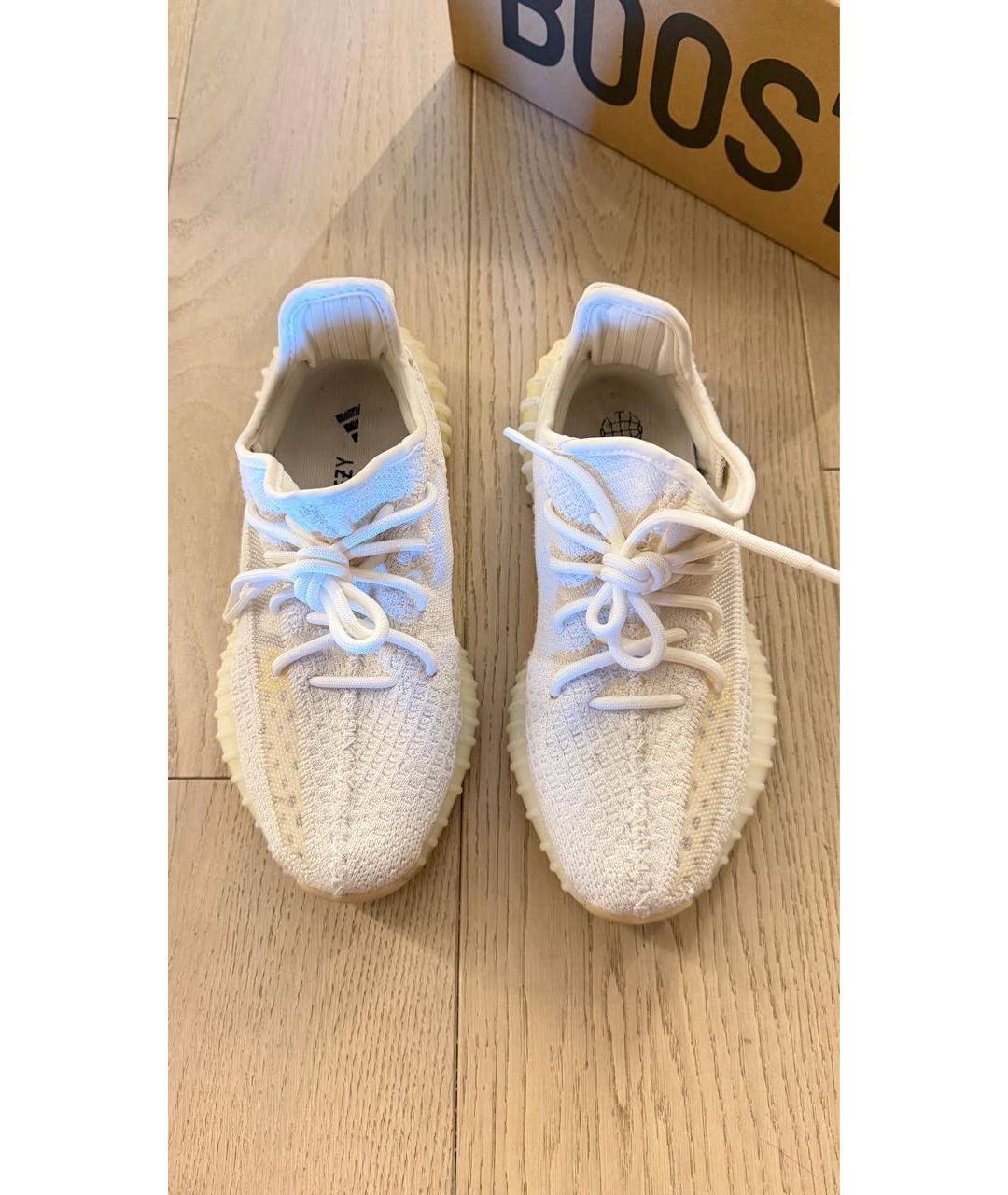 ADIDAS YEEZY Белые текстильные кроссовки, фото 2