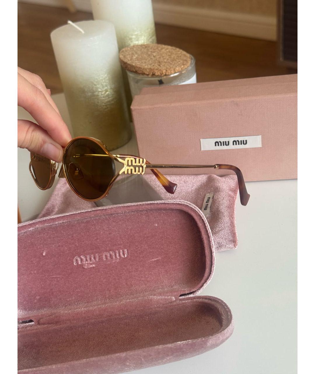 MIU MIU Коричневые солнцезащитные очки, фото 3