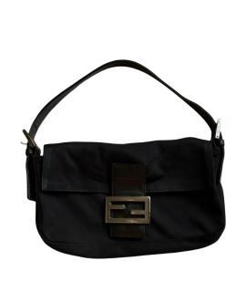 FENDI Сумка через плечо