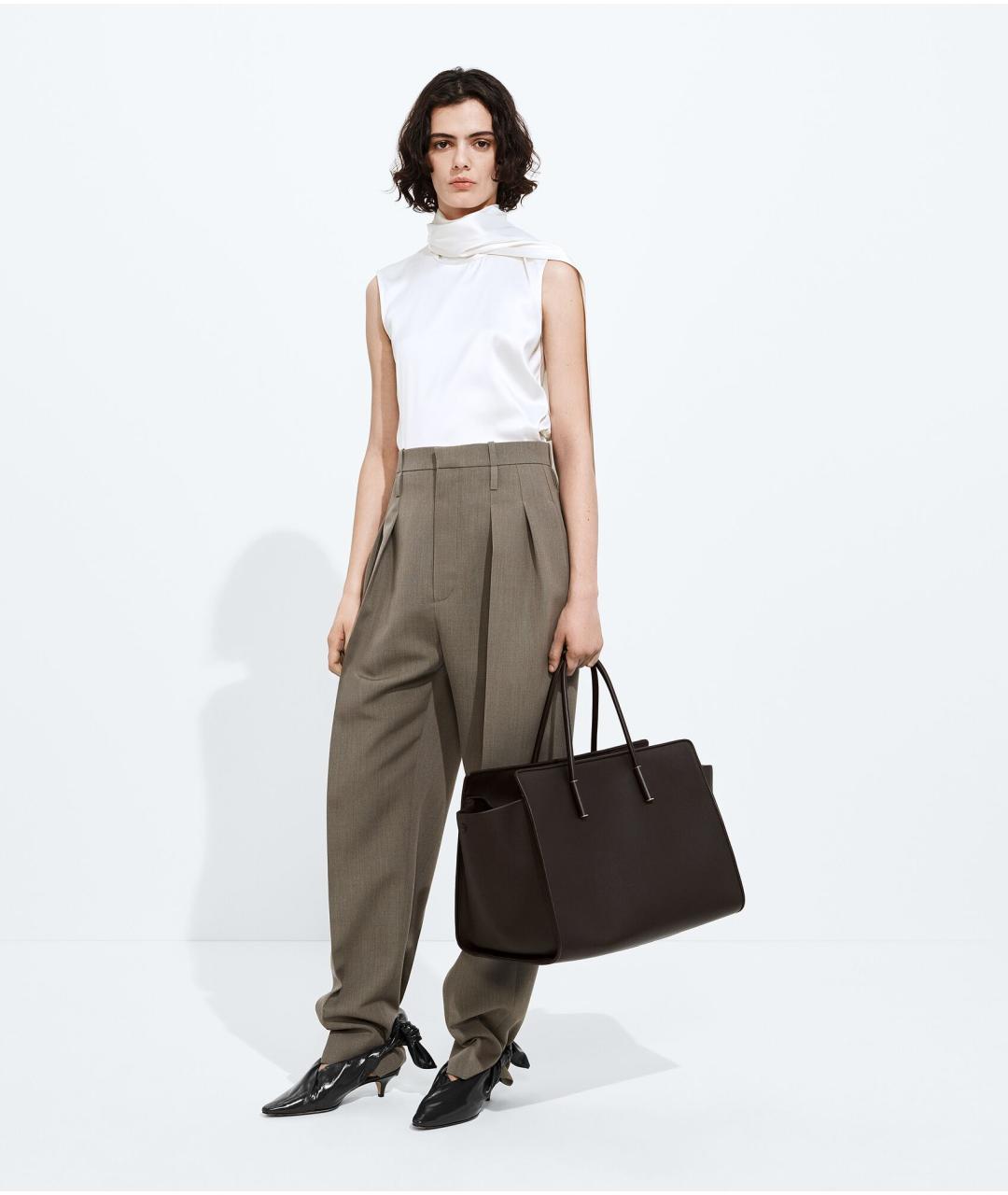 BOTTEGA VENETA Коричневая кожаная сумка тоут, фото 5