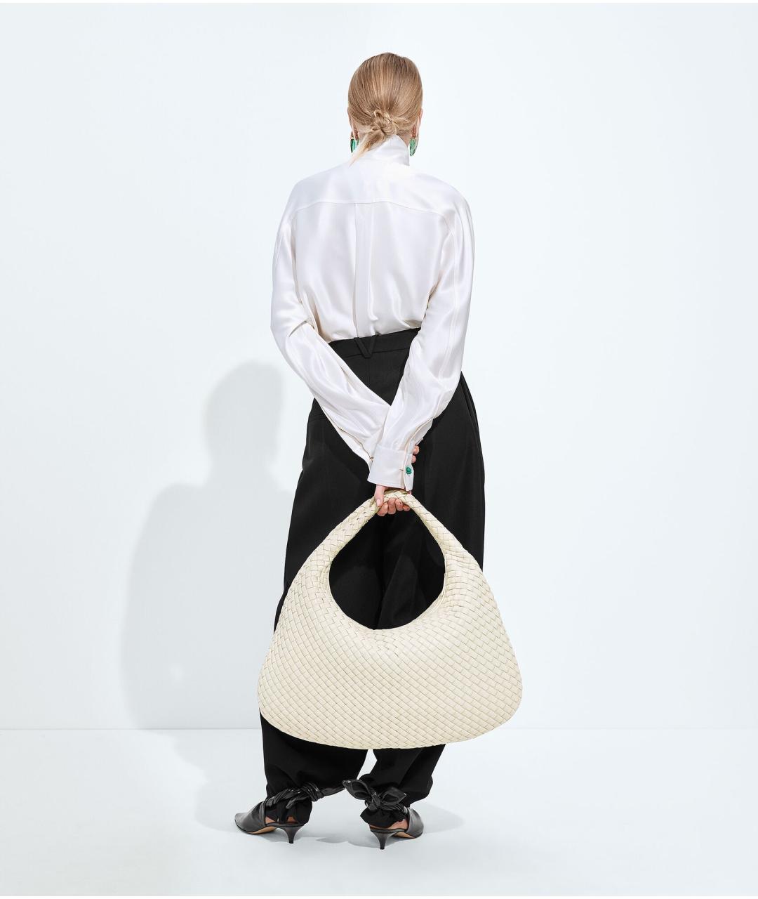 BOTTEGA VENETA Белая кожаная сумка с короткими ручками, фото 5