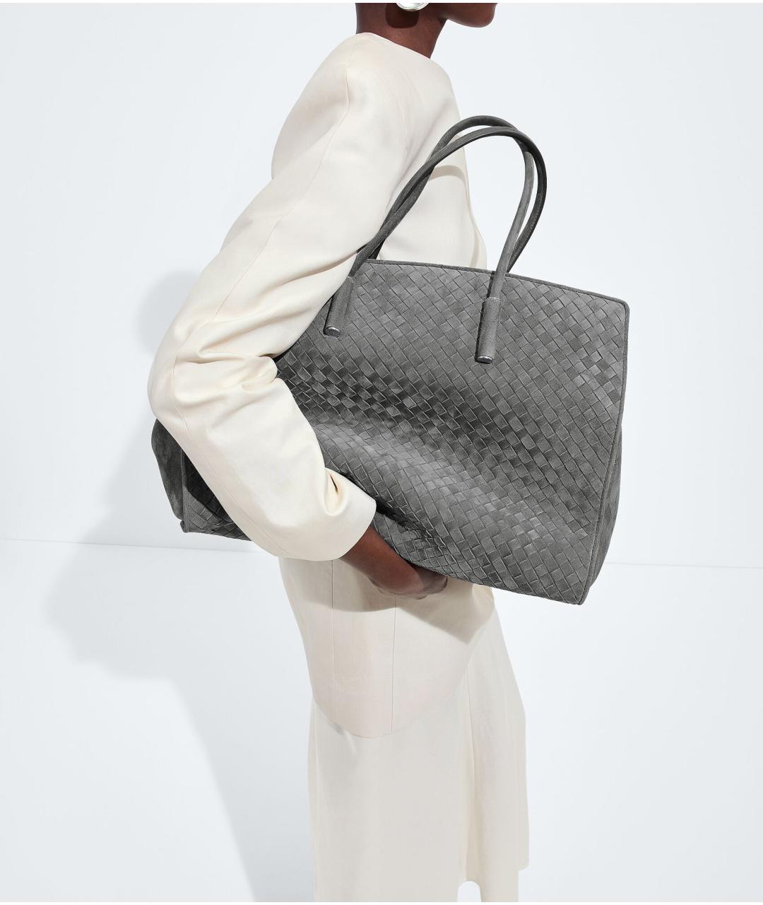BOTTEGA VENETA Серая замшевая сумка тоут, фото 5