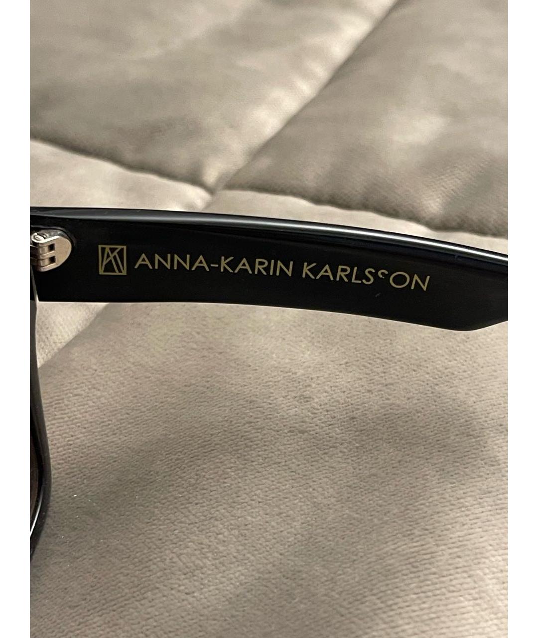 ANNA KARIN KARLSSON Черные пластиковые солнцезащитные очки, фото 4