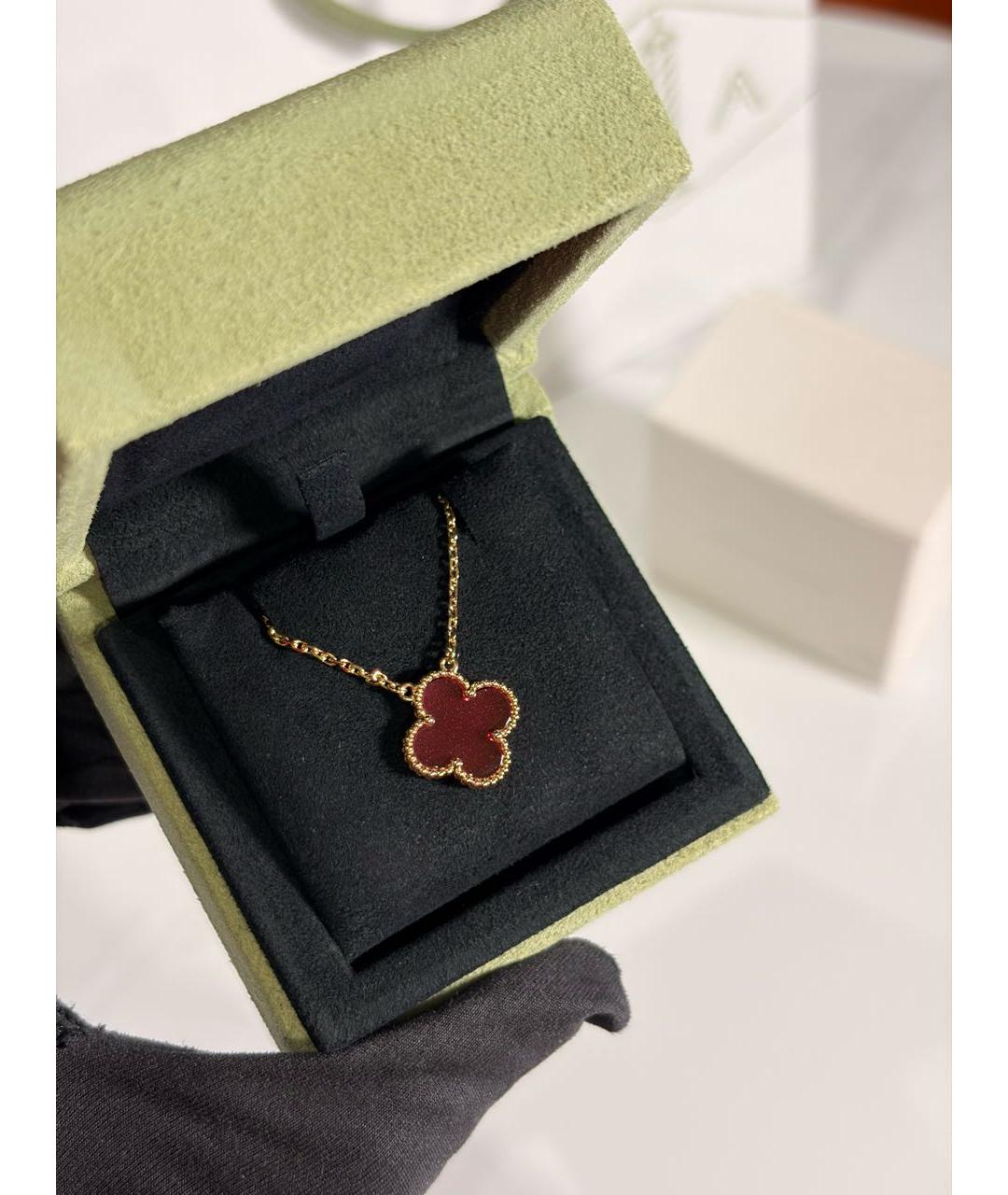 VAN CLEEF & ARPELS Розовая подвеска из желтого золота, фото 2