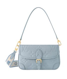 LOUIS VUITTON Сумка через плечо